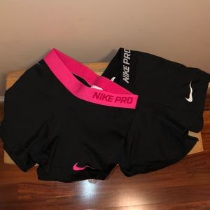 Nike Pro